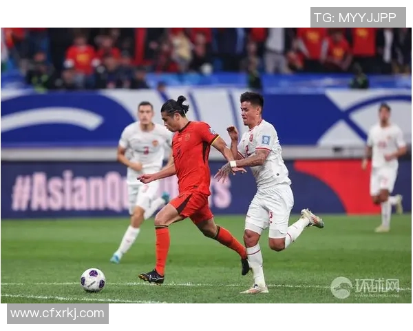 中国与韩国世预赛精彩视频回顾与赛后分析全景呈现